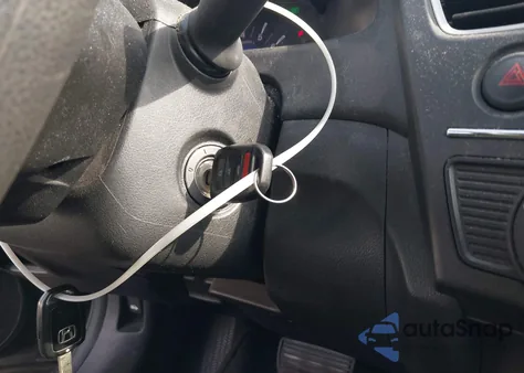 2014 Honda Civic Lx z USA, uszkodzony, nr VIN 2HGFB2F51EH542893